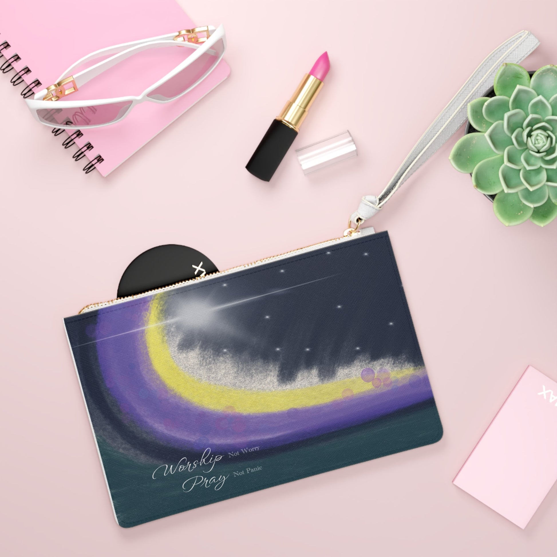 Clutch Bag “Worship not worry” - Gifts a blessing
